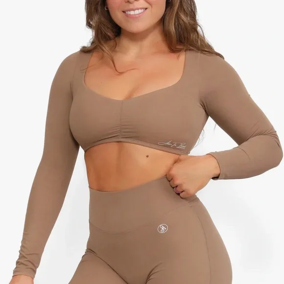 Allure the Brand Brown Flare Pants & matching top both size M - Picture 5 of 10